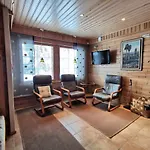 Holiday home Kaerpaenpesae B